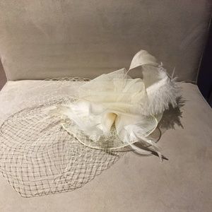 Jennifer Buckley Derby Racetrack Fascinator Hat